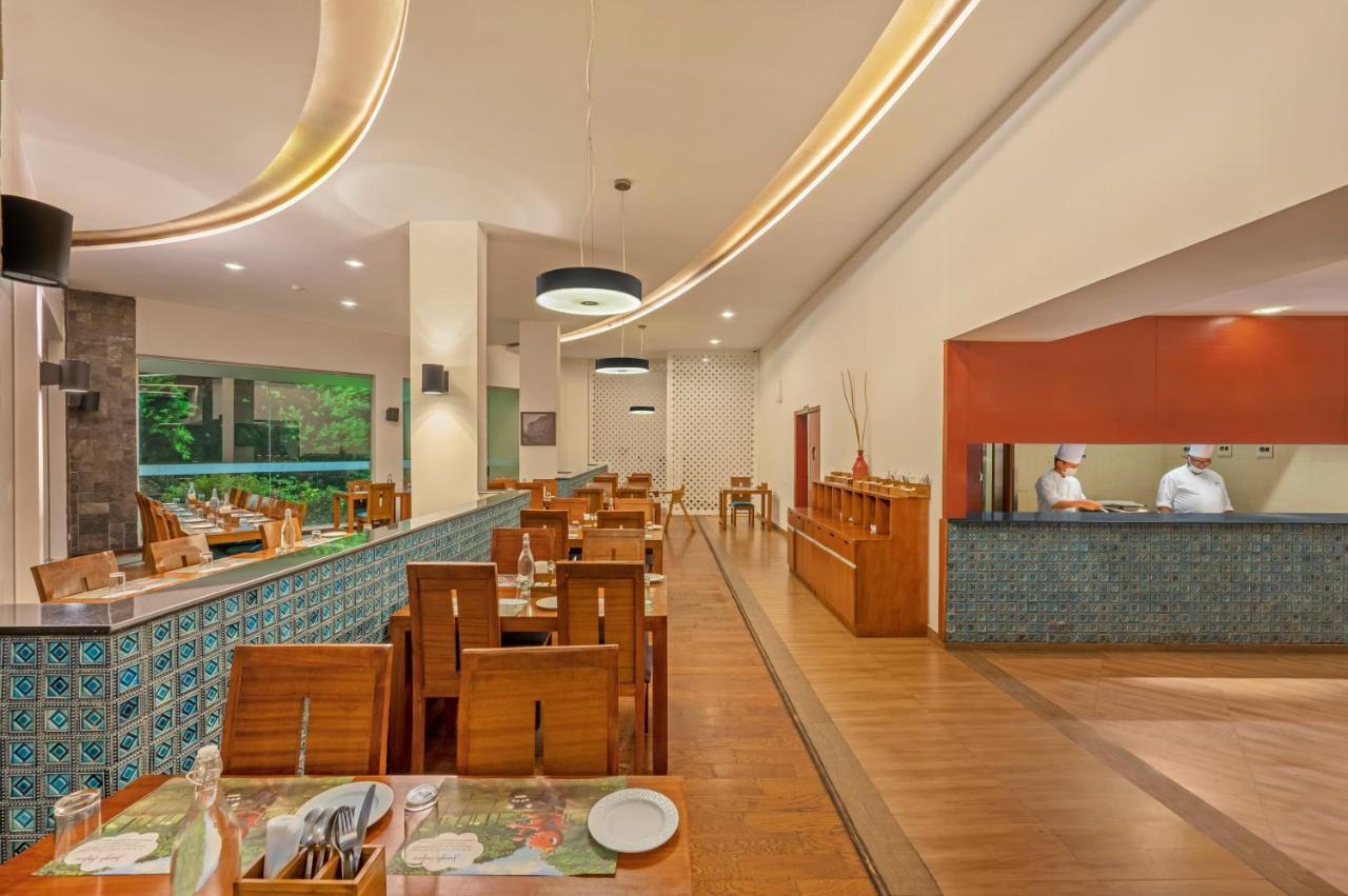 Sterling Fern Hill सहारा Ooty