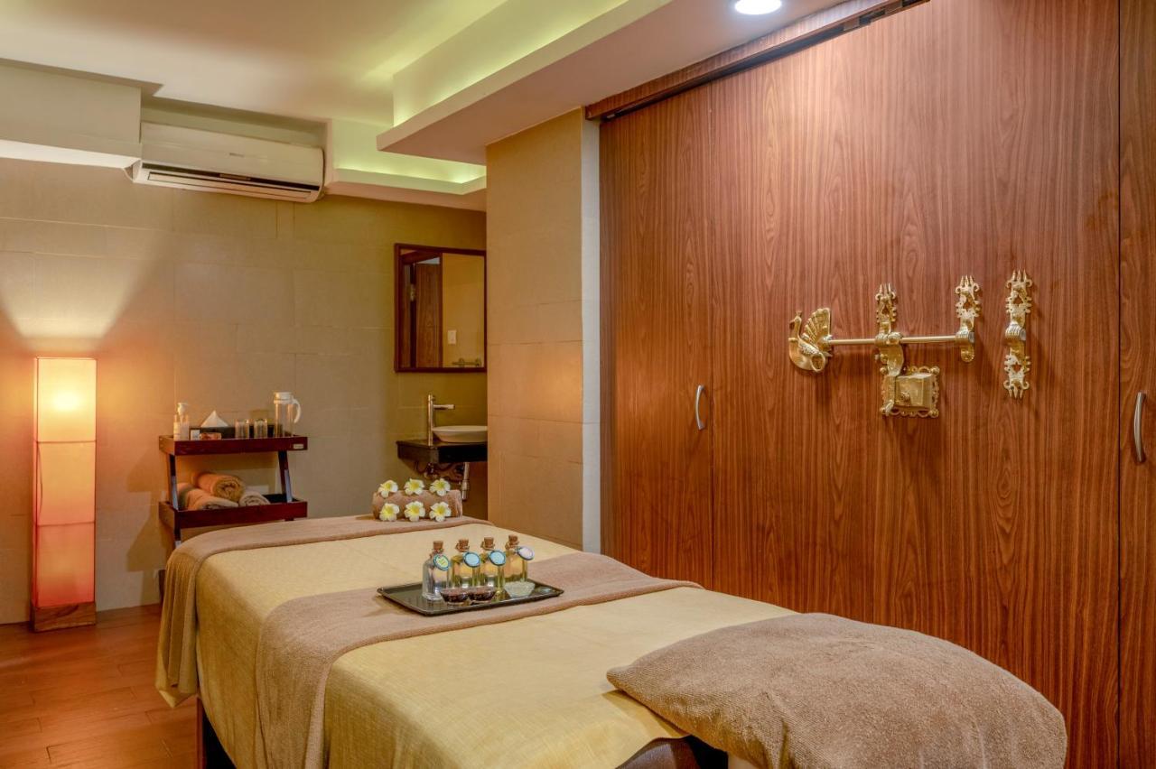 Sterling Fern Hill सहारा 5*